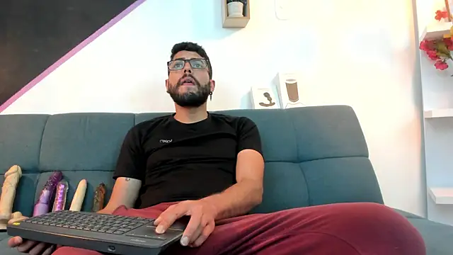 DanteWinter online show from 09-22-25, 01:44