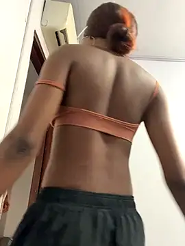 MarianRosse online show from 12-05-25, 07:23