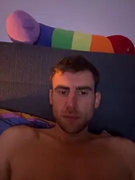 Snapshot of Marvinho9 chatting on 10-07-25, 10:11 Marvinho9 online show from 10-07-25, 10:11