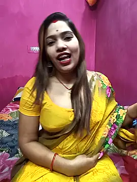 Snapshot of Rinki156 chatting on 11-08-25, 09:13 Rinki156 online show from 11-08-25, 09:13