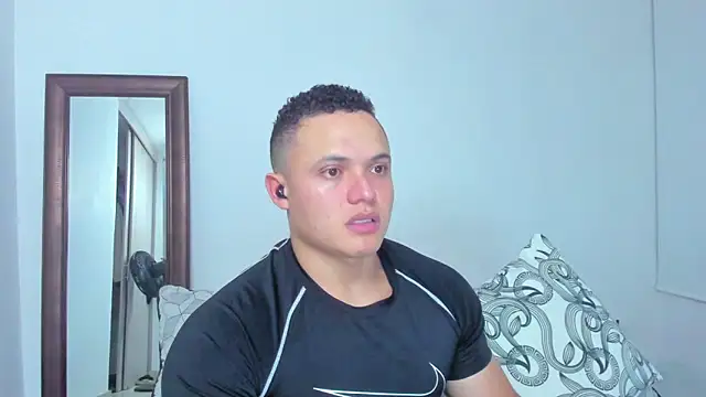 KingLevi01 online show from 04-14-26, 12:04