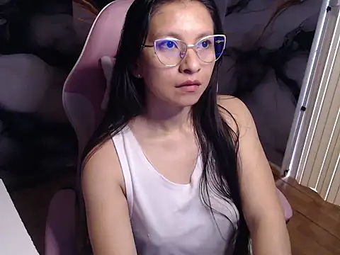 mia wetts online show from 09-08-25, 07:24