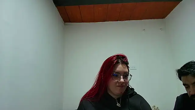 Snapshot of dom-devildakota chatting on 09-26-25, 01:34 dom-devildakota online show from 09-26-25, 01:34