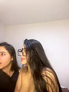 Sweet and Rous0 online show from 12-20-25, 03:31