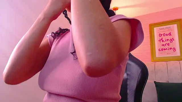 bella vibess s online show from 11-08-25, 08:34