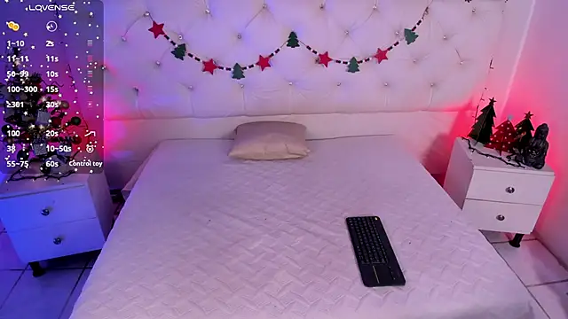 Ambeer fox  online show from 12-17-25, 07:30