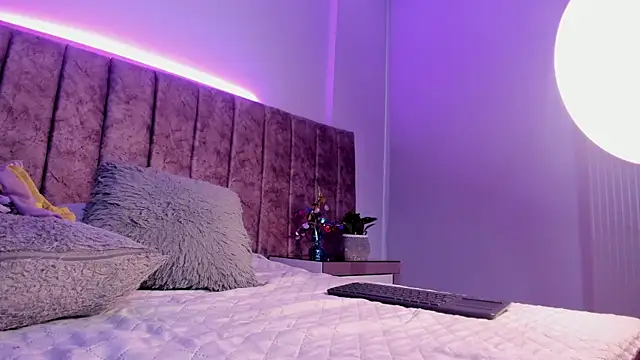 Ambeer fox  online show from 03-30-26, 12:39