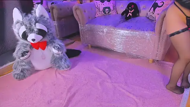 BizzyNoar online show from 04-09-26, 01:50