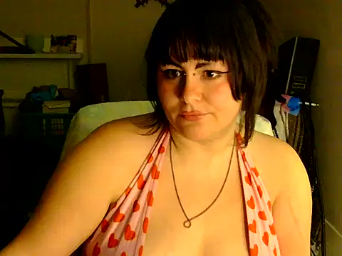 PeakoBunny online show from 11-06-25, 09:46