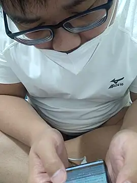 Snapshot of _KaiXin_ chatting on 09-28-25, 01:51 KaiXin online show from 09-28-25, 01:51