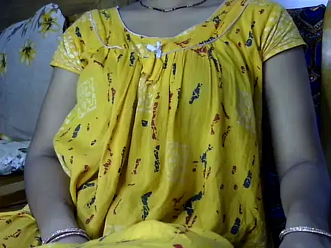 dreamgirl20262 online show from 10-22-25, 04:56