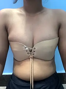 Snapshot of Dimple_ji chatting on 09-17-25, 07:32 Dimple ji online show from 09-17-25, 07:32