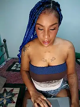 Queen Amara online show from 03-26-26, 04:11