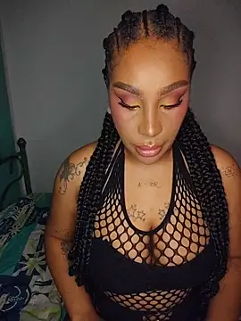 Queen Amara online show from 05-29-26, 03:45