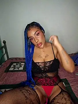 Queen Amara online show from 04-09-26, 04:03