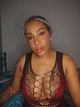 Queen Amara online show from 06-04-26, 04:17