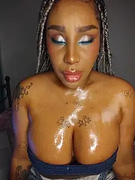 Queen Amara online show from 07-03-26, 04:08