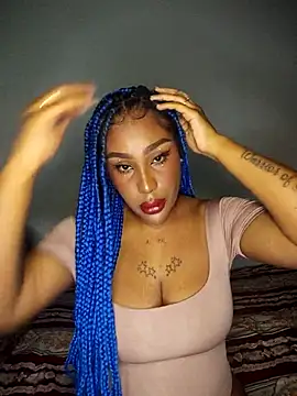 Queen Amara online show from 03-24-26, 04:01