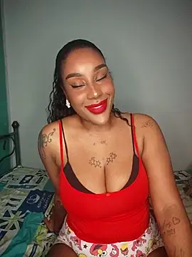 Queen Amara online show from 02-25-26, 04:12