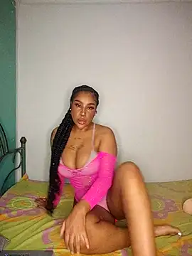 Queen Amara online show from 04-21-26, 03:57