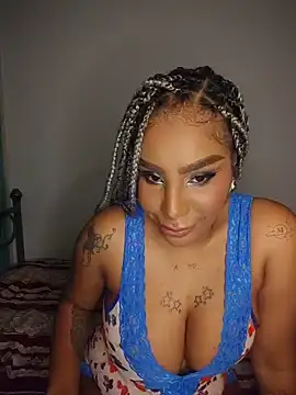Queen Amara online show from 06-15-26, 04:34