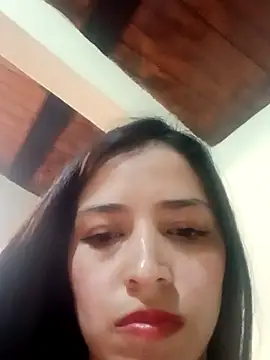 vanessalovetrip online show from 09-21-25, 07:19