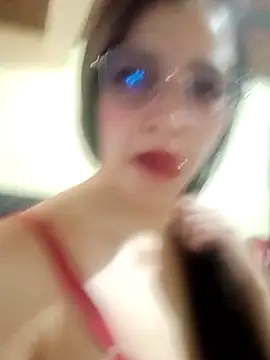vanessalovetrip online show from 09-24-25, 04:35