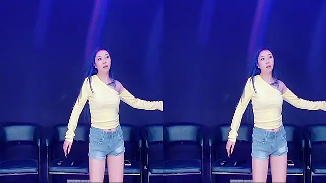 queen-001 online show from 09-20-25, 10:37