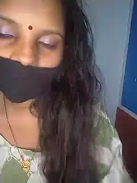 Komal-Rajput online show from 10-26-25, 06:41