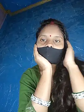 Komal-Rajput online show from 11-18-25, 06:39