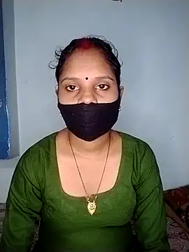 Komal-Rajput online show from 10-31-25, 06:10