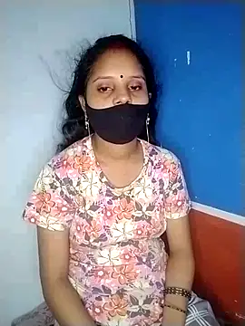 Komal-Rajput online show from 09-25-25, 07:31