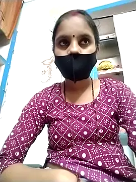 Komal-Rajput online show from 09-11-25, 07:25