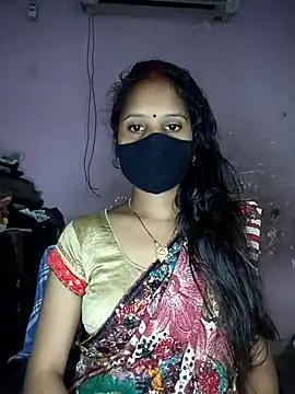 Komal-Rajput online show from 12-19-25, 03:36