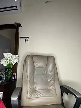 SLNatasha online show from 11-04-25, 11:36