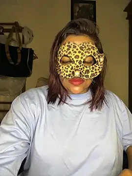 SLNatasha online show from 11-26-25, 04:56