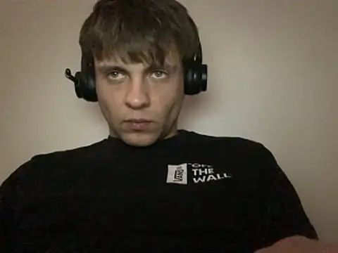 Kit Kat01 online show from 11-08-25, 01:36