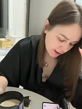 Risky-Flower online show from 10-24-25, 05:23