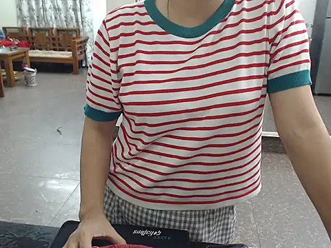 Ami 8x online show from 11-08-25, 01:36