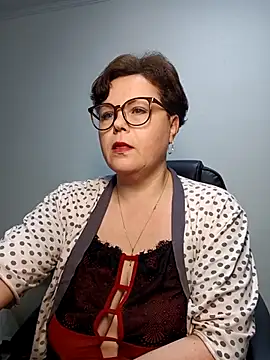 EllaLove2277 online show from 04-10-26, 04:08