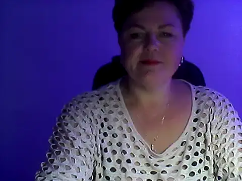 EllaLove2277 online show from 09-12-25, 06:07