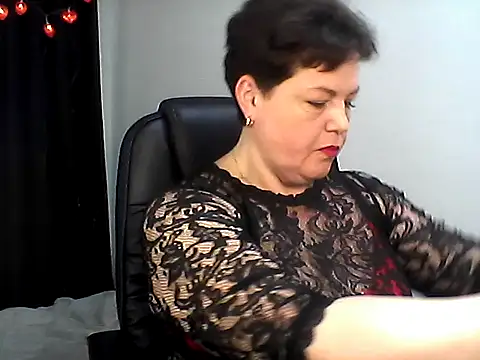 EllaLove2277 online show from 02-03-26, 12:32