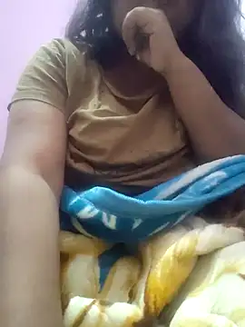 bitch-horny online show from 11-25-25, 02:17