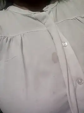 bitch-horny online show from 09-23-25, 02:57