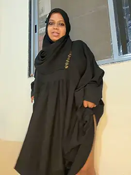 Snapshot of SpicykhalifaX chatting on 06-03-26, 05:39 SpicykhalifaX online show from 06-03-26, 05:39