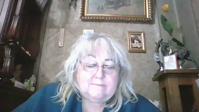 Lala-Love56 online show from 12-17-25, 07:08