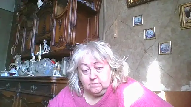 Snapshot of Lala-Love56 chatting on 05-06-26, 06:06 Lala-Love56 online show from 05-06-26, 06:06
