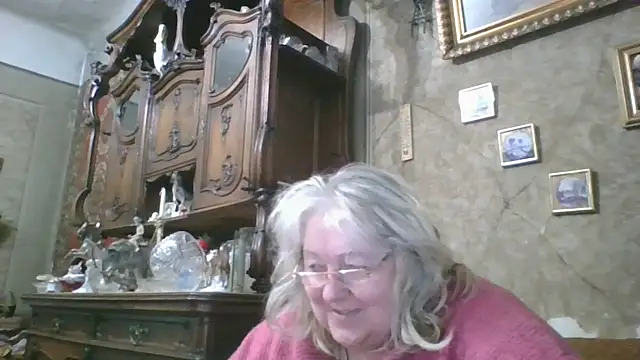 Snapshot of Lala-Love56 chatting on 06-02-26, 05:57 Lala-Love56 online show from 06-02-26, 05:57