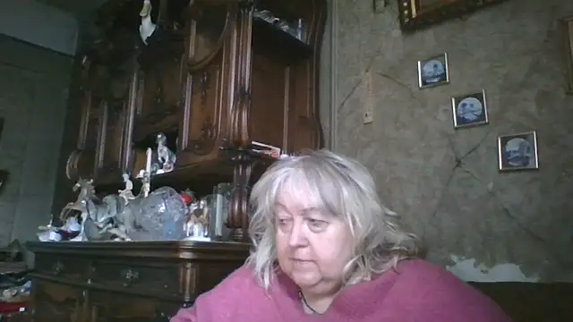 Snapshot of Lala-Love56 chatting on 06-02-26, 04:12 Lala-Love56 online show from 06-02-26, 04:12