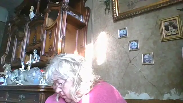 Snapshot of Lala-Love56 chatting on 04-28-26, 05:12 Lala-Love56 online show from 04-28-26, 05:12